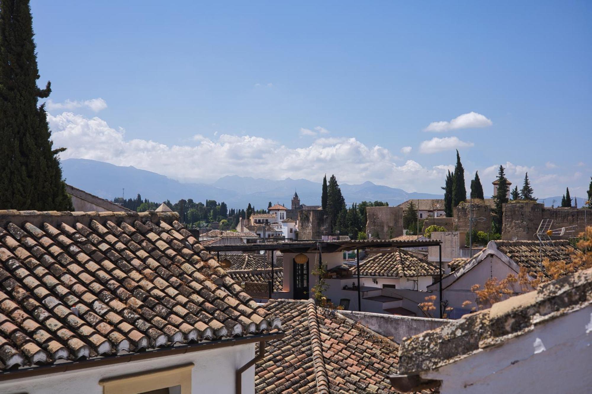 Sunny House Terraza Privada Y Parking Villa Granada Exterior photo